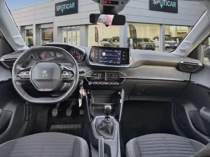 Photo 9 Peugeot 208  BlueHDi 100 S&S BVM6 Style