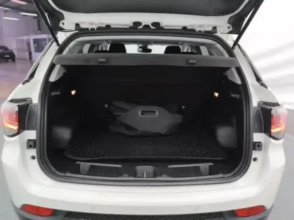 Photo 7 Jeep Compass  1.3 PHEV T4 240 ch 4xe eAWD Trailhawk