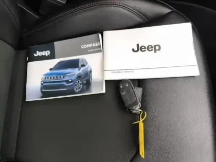 Photo 15 Jeep Compass  1.3 PHEV T4 240 ch 4xe eAWD Trailhawk