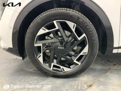 Photo 14 Kia Sportage  1.6 T-GDi 265ch ISG Hybride Rechargeable BVA6 4x4 GT Line Premium