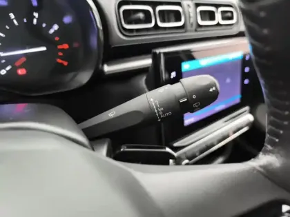 Photo 17 Citroën C3  PureTech 110 S&S BVM6 Shine