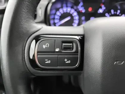 Photo 18 Citroën C3  PureTech 110 S&S BVM6 Shine