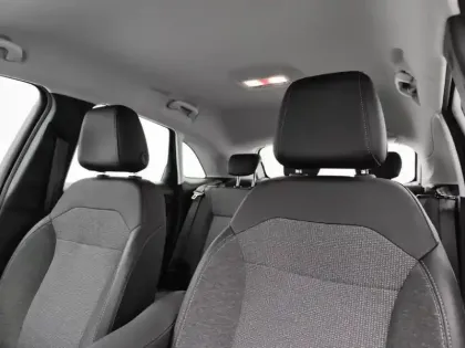 Photo 24 Opel Crossland  1.2 Turbo 130 ch BVA6 Elegance