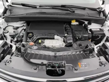 Photo 6 Opel Crossland  1.2 Turbo 130 ch BVA6 Elegance