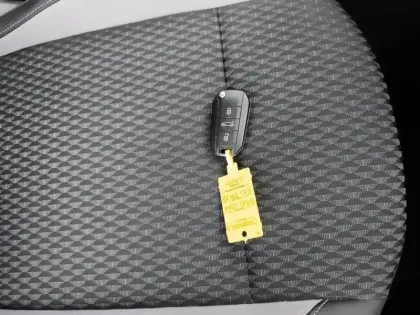 Photo 15 Opel Crossland X  1.2 Turbo 110 ch Elegance