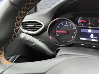 Photo 16 Opel Crossland X  1.2 Turbo 110 ch Elegance