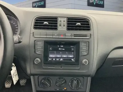 Photo 10 Volkswagen Polo  1.0 60 Confortline