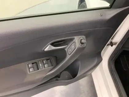 Photo 19 Volkswagen Polo  1.0 60 Confortline