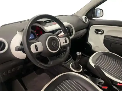 Photo 9 Renault Twingo III TCe 95 Intens