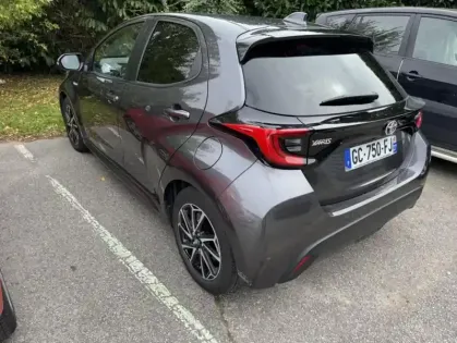 Photo 20 Toyota Yaris Hybrid Design Pack 1.5 116 ch