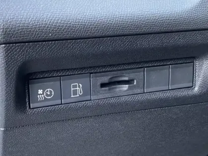 Photo 28 Peugeot 308 III PHEV 225 E-EAT8 GT PACK