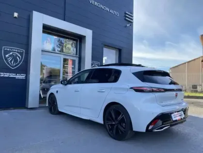 Photo 22 Peugeot 308 III PHEV 225 E-EAT8 GT PACK