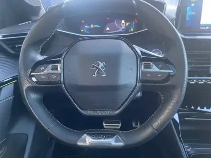 Photo 48 Peugeot 208 II 136 Electrique GT