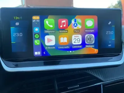 Photo 38 Peugeot 208 II 136 Electrique GT