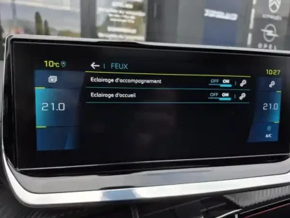 Photo 61 Peugeot 208 II 136 Electrique GT