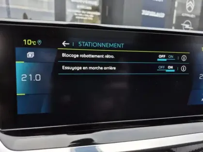 Photo 62 Peugeot 208 II 136 Electrique GT