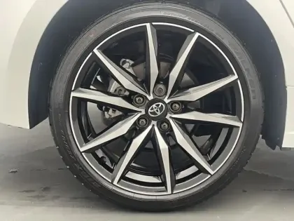 Photo 8 Toyota Corolla Hybride 140h GR Sport