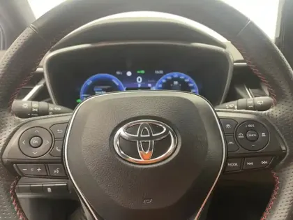 Photo 15 Toyota Corolla Hybride 140h GR Sport