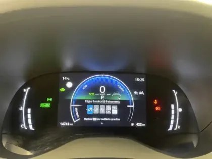 Photo 21 Toyota Yaris Hybride 116h Design