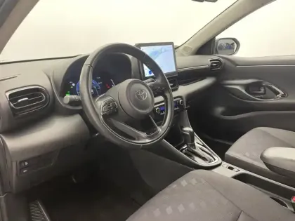 Photo 15 Toyota Yaris Hybride 116h Design