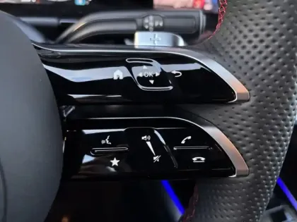 Photo 20 Mercedes Classe B 200 d AMG Line