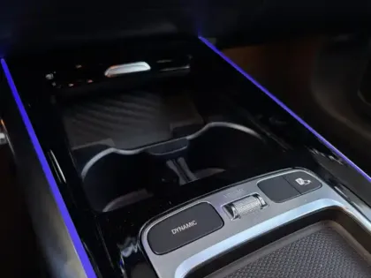 Photo 30 Mercedes Classe B 200 d AMG Line