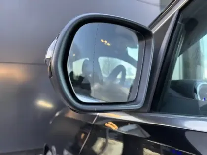 Photo 16 Mercedes Classe B 200 d AMG Line