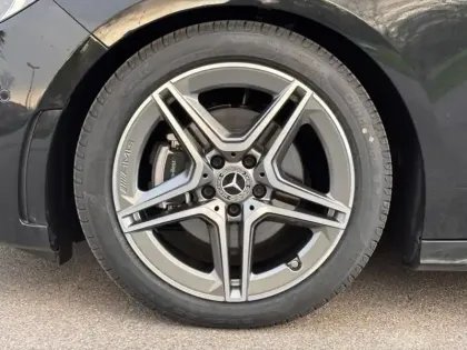 Photo 11 Mercedes Classe B 200 d AMG Line