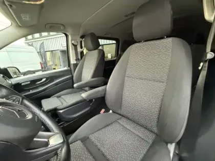 Photo 10 Mercedes Vito 119 CDI 4x4 Mixto Long