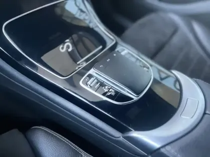 Photo 10 Mercedes Classe GLC SUV 300de 4MATIC AMG Line