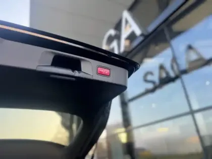 Photo 16 Mercedes Classe GLC SUV 300de 4MATIC AMG Line