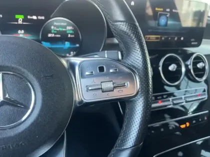 Photo 7 Mercedes Classe GLC SUV 300de 4MATIC AMG Line