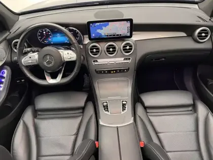Photo 10 Mercedes Classe GLC SUV 300 4MATIC AMG Line Launch Edition