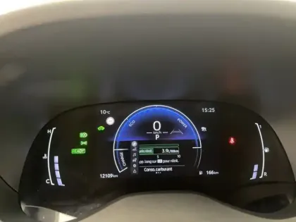 Photo 25 Toyota Yaris Hybride 1.5 HYBRID 130H DESIGN