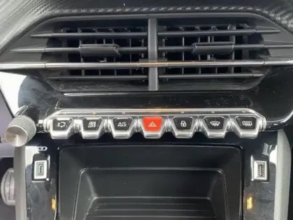 Photo 7 Peugeot 208 II PureTech 100 S&S Active Business