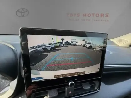 Photo 11 Toyota Yaris Hybride 116h Design MC2