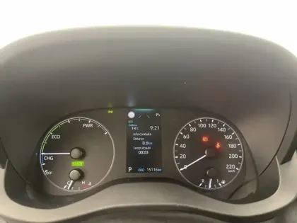 Photo 25 Toyota Yaris Hybride 116h Dynamic