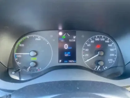 Photo 8 Toyota Yaris  116h Dynamic 5p MY22