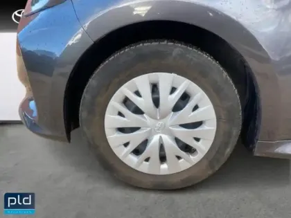 Photo 10 Toyota Yaris  116h Dynamic 5p MY22