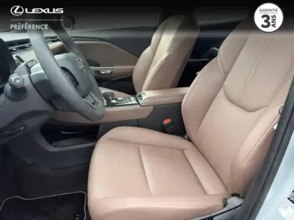 Photo 10 Lexus Lbx  1.5 136ch Elegant 2WD