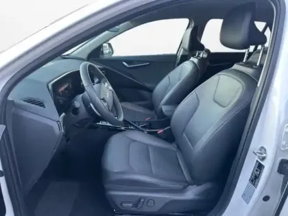 Photo 8 Kia Niro  1.6 GDi 129ch HEV Premium DCT6