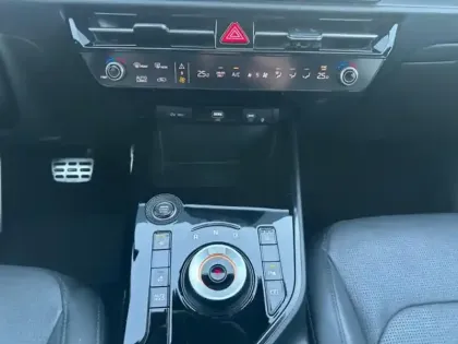 Photo 10 Kia Niro  1.6 GDi 129ch HEV Premium DCT6