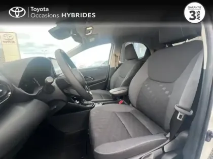 Photo 10 Toyota Yaris  116h Design 5p MY25