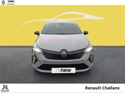 Photo 8 Renault Clio  1.6 E-Tech 145ch full hybrid Techno - 24