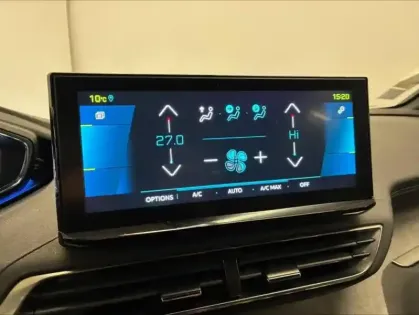 Photo 14 Peugeot 3008  HYBRID 225ch GT Pack e-EAT8