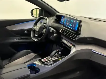 Photo 10 Peugeot 3008  HYBRID 225ch GT Pack e-EAT8