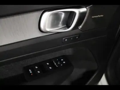 Photo 7 Volvo Xc40  B3 163ch Lounge Edition DCT 7