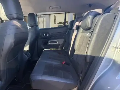 Photo 8 Citroën C5 aircross  Hybrid 225ch Shine e-EAT8