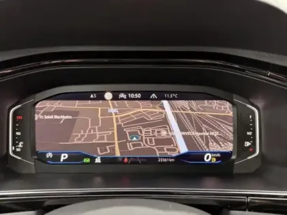 Photo 7 Volkswagen T-roc  1.5 TSI EVO 150ch R-Line DSG7