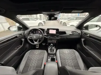 Photo 20 Volkswagen T-roc  1.5 TSI EVO 150ch R-Line DSG7